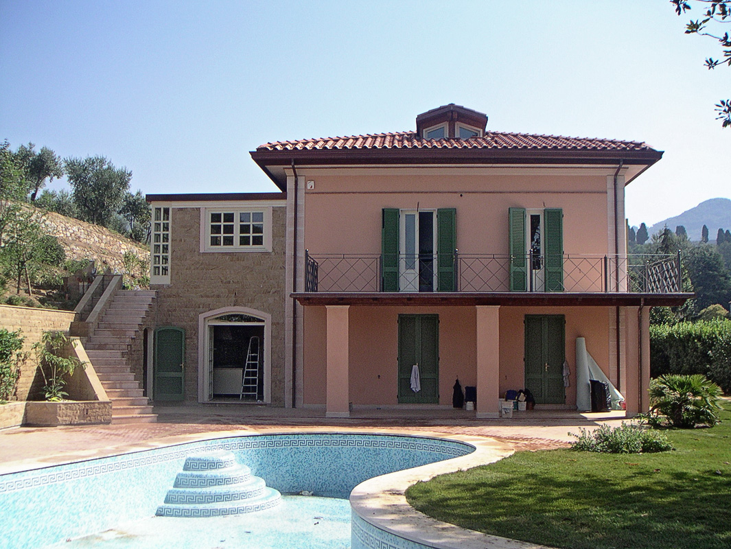 Ristrutturazione villa a Massarosa